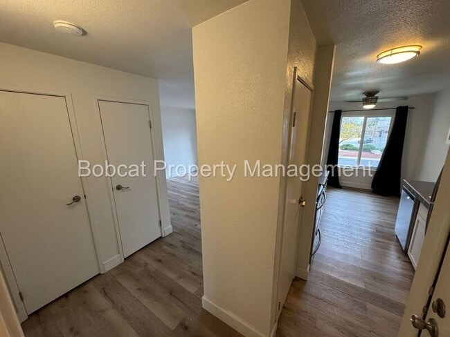 Photo - 400 S Saliman Rd Unidad #18 C