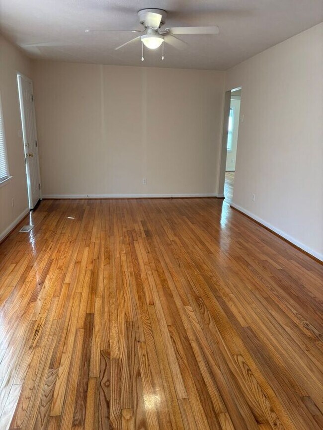 Photo - 7530 Decatur Dr