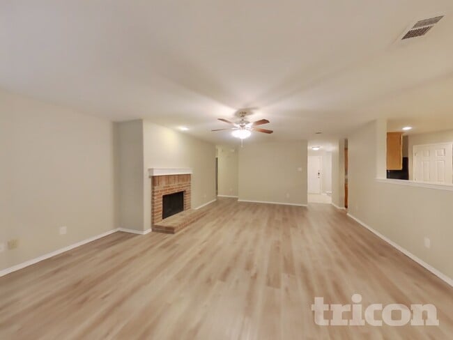 Photo - 2506 Eastwood Dr