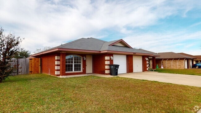 Building Photo - Memorial Day Special, 2 WEEKS FREE RENT!!!! Rental