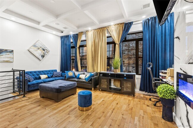 Photo - 48 Essex St Unit 2