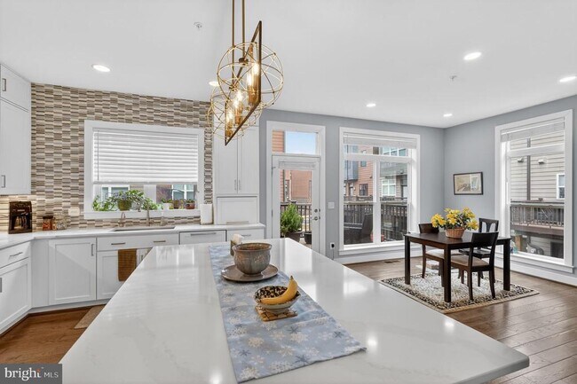 Photo - 3248 Royal Fern Pl