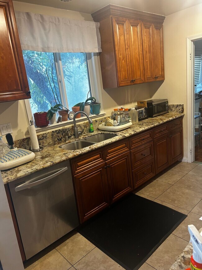 Kitchen view - 2940 Military Ave