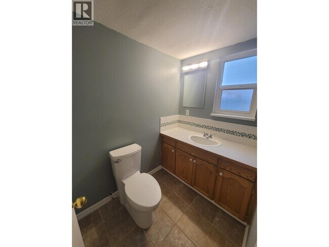 Photo - 23113-2125A 125a Ave