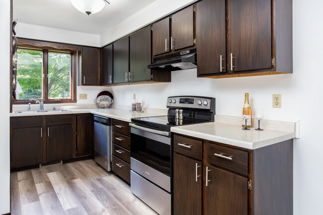 Photo - 3500 Northridge Ct