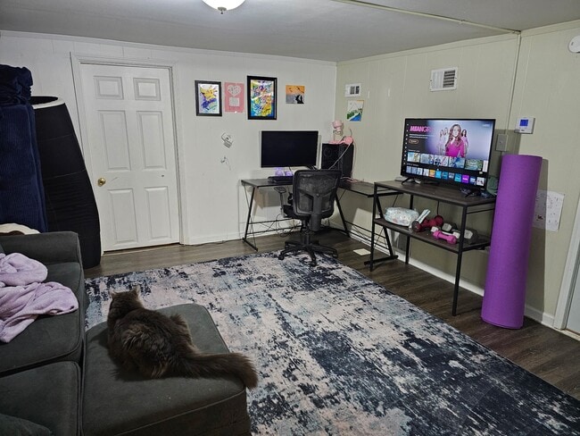 Photo - 653 S 69th St Unidad A