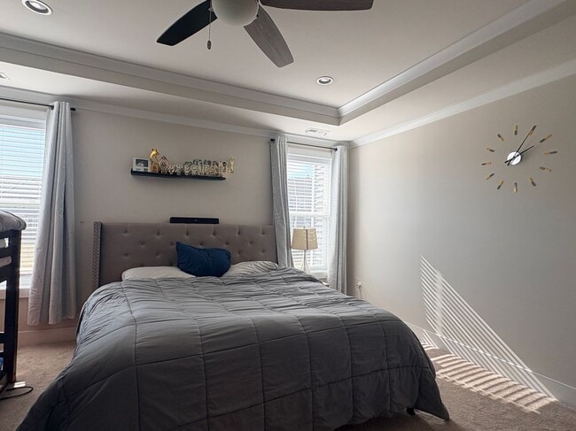 Photo - 213 Catalpa Ln