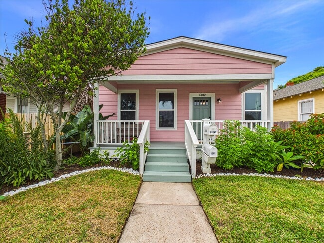 Photo - 3602 Ave S 1/2