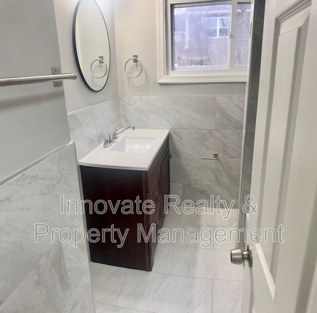 Photo - 2819 Comly Rd