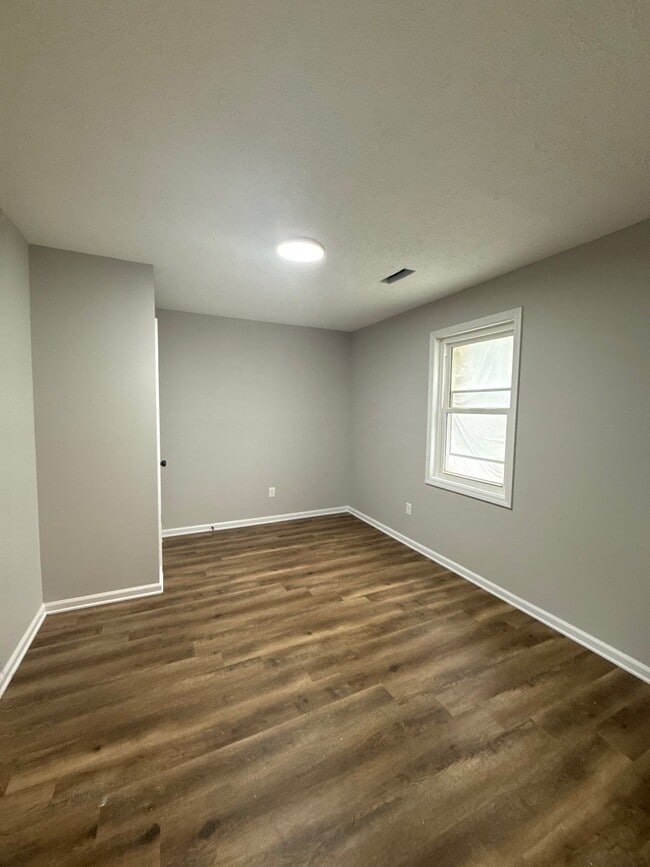 Photo - 920 N Monroe Ave