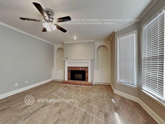 Photo - 3193 Creek Trace W