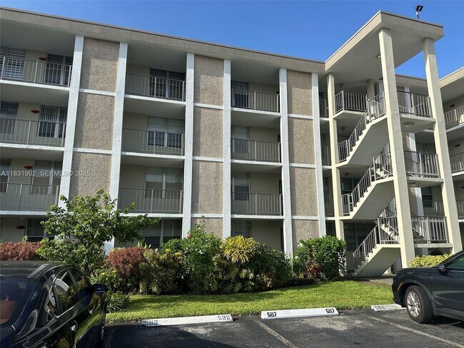 Building Photo - 2998 NW 48th Terrace Unit 333