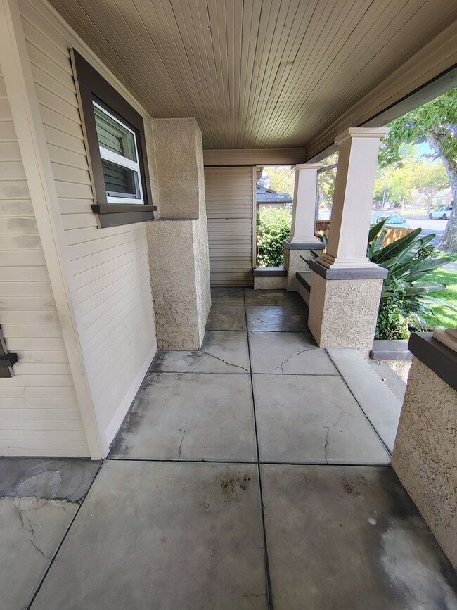 Photo - 701 Tuolumne Blvd
