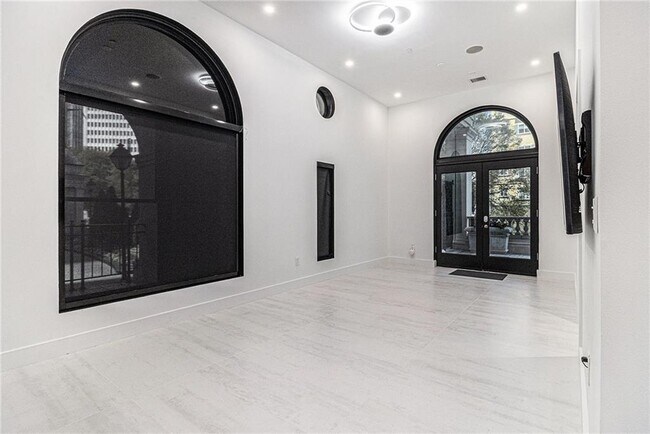 Photo - 199 14th St NE Unidad 103