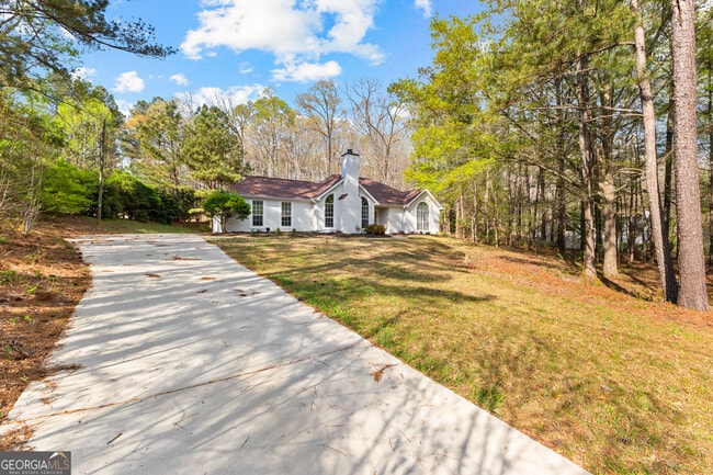 Photo - 281 Winchester Dr