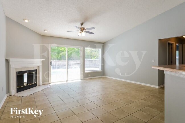 Photo - 153 Johns Glen Dr