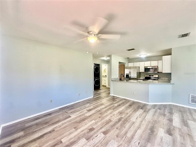 Photo - 7903 Waterview Way Unidad 7903