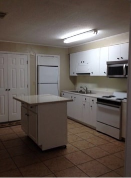 Photo - 312 N 19th Ave