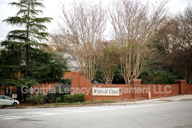 Photo - 1688 Prince Ave