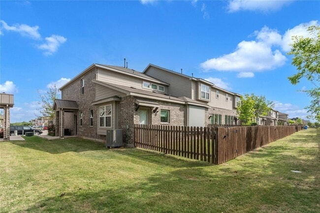 Photo - 17104 Crane Fly Dr