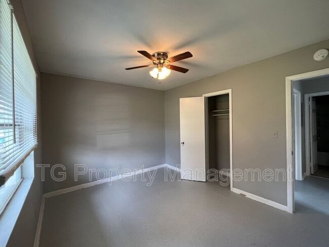 Photo - 7457 Grant Ave