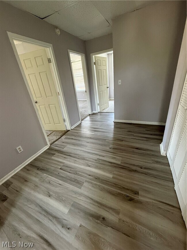 Photo - 1108 River Dr Unit B
