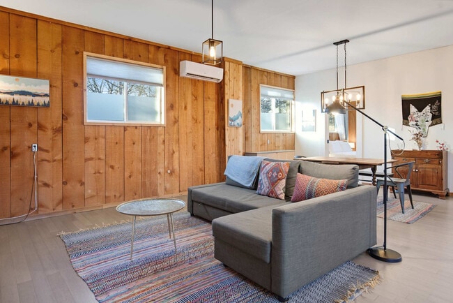 Photo - 4403 W Alpine St Unidad SI ID1324062P