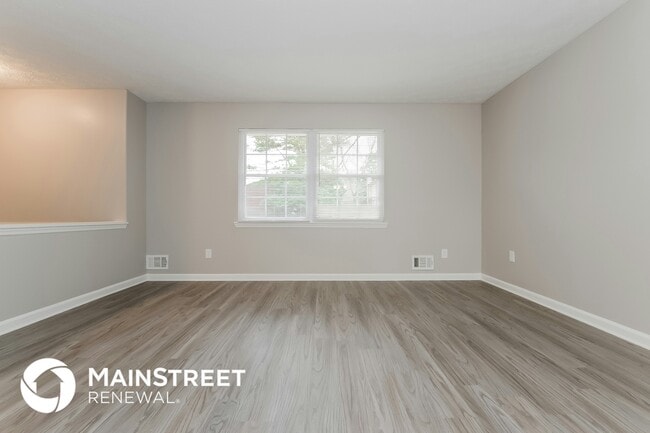 Photo - 3545 Charlotte Dr