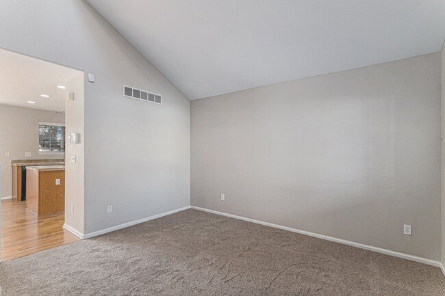 Photo - Single family 4 bed 3 bath for rent