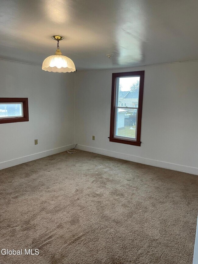 Photo - 6209 Schoharie Turnpike