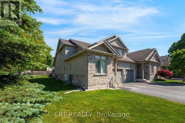 Photo - 795 Laurelwood Dr