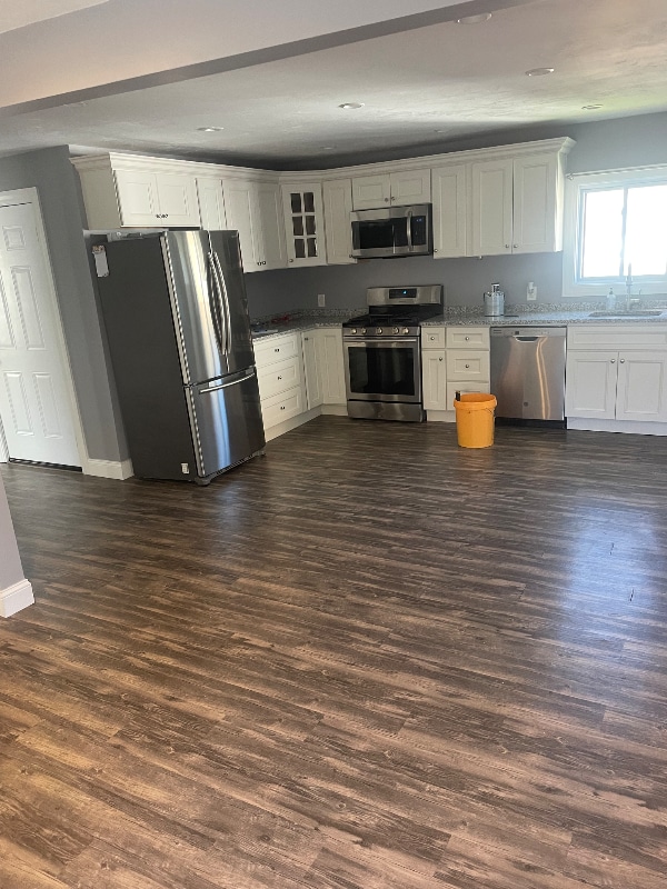 Building Photo - 118 N Main St