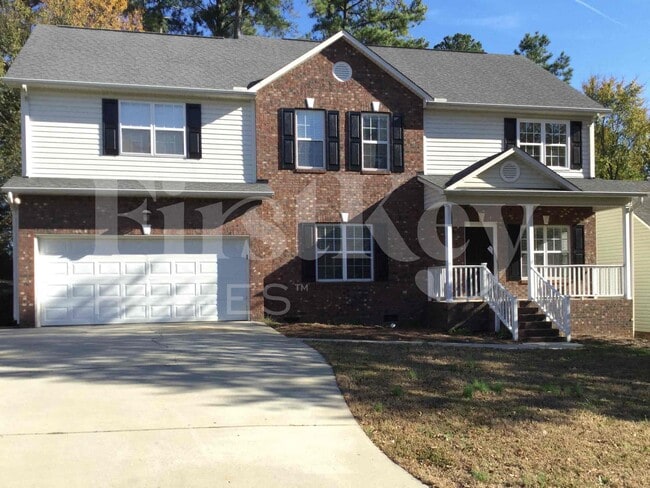 Building Photo - 457 Riverglen Dr NW
