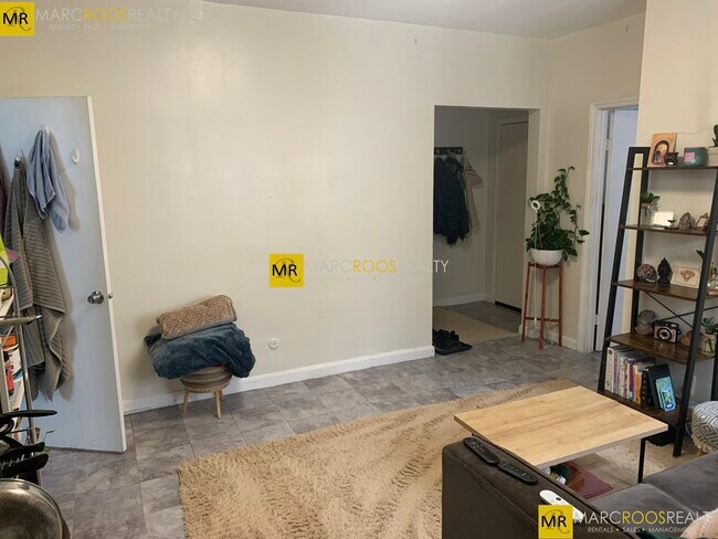 Photo - 178 Brighton Ave Unidad 10