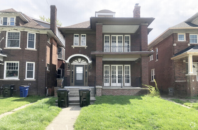 Building Photo - 1721 Atkinson St Rental