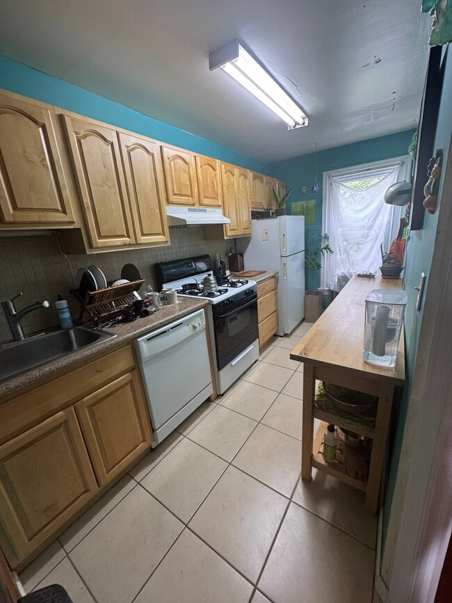 Photo - 160 Sumac St Unit 3