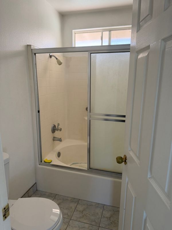 4246 La Rica Ave Unidad A