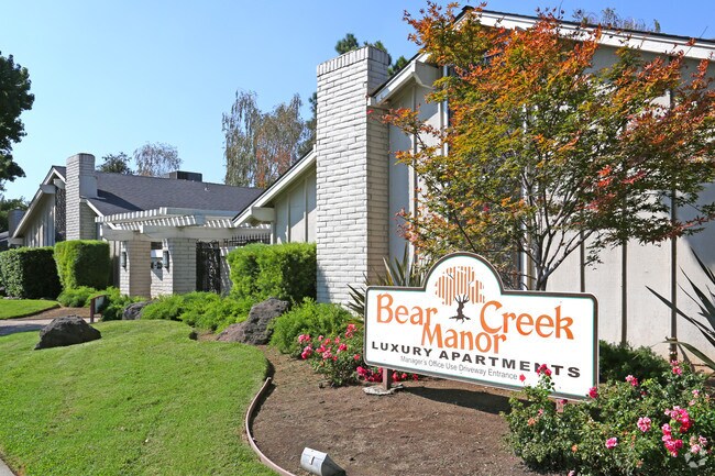 Bear Creek Manor - Bear Creek Manor Apartments