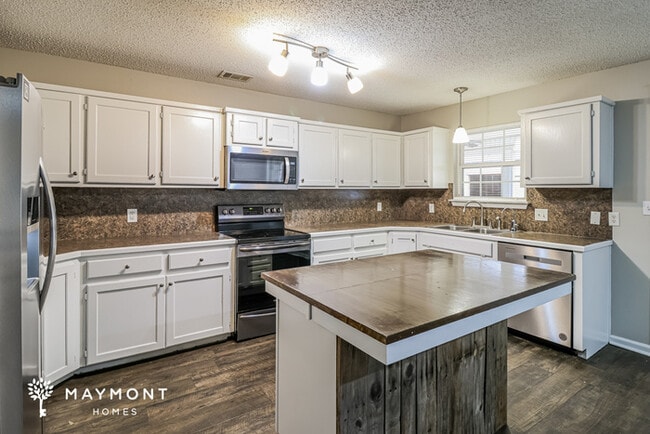 Photo - 238 Timberlake Dr