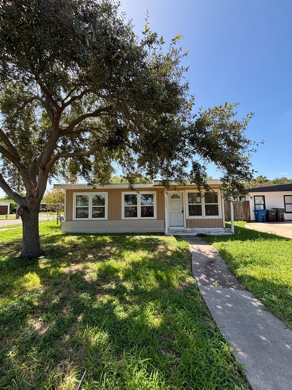 Building Photo - 4342 Amherst Dr Rental
