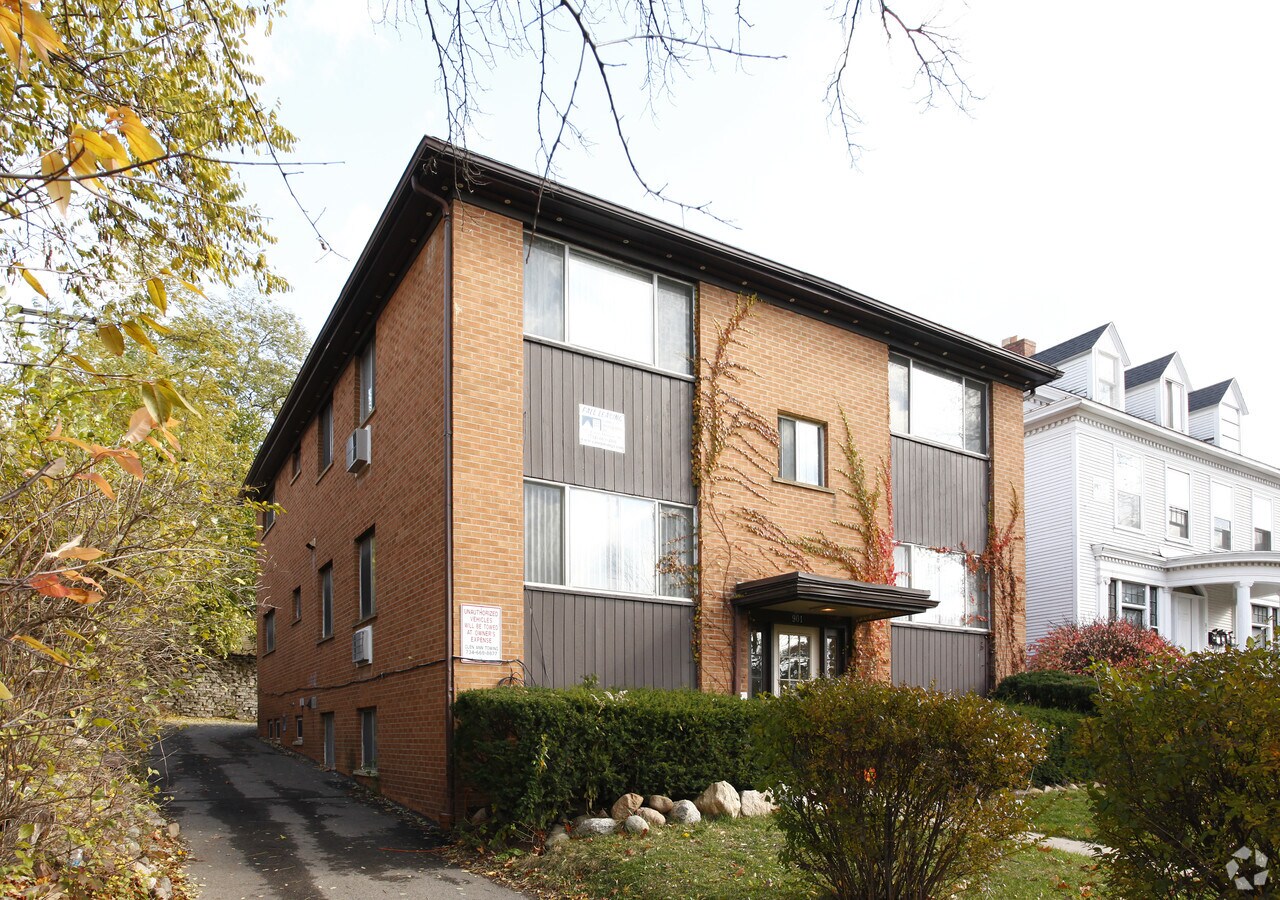 Photo - 901 Oakland Ave