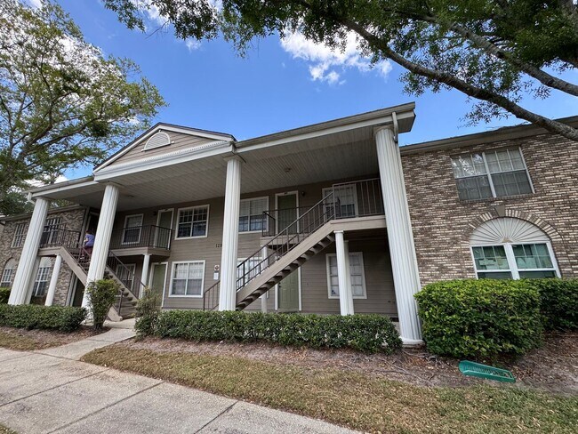 Move-In Ready! Charming 2-bedroom, 2-bathr... - Move-In Ready! Charming 2-bedroom, 2-bathr... House