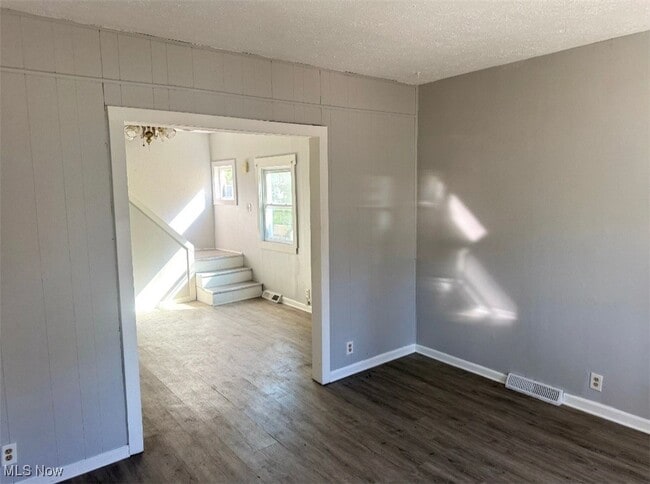 Building Photo - 1017 Washington Ave