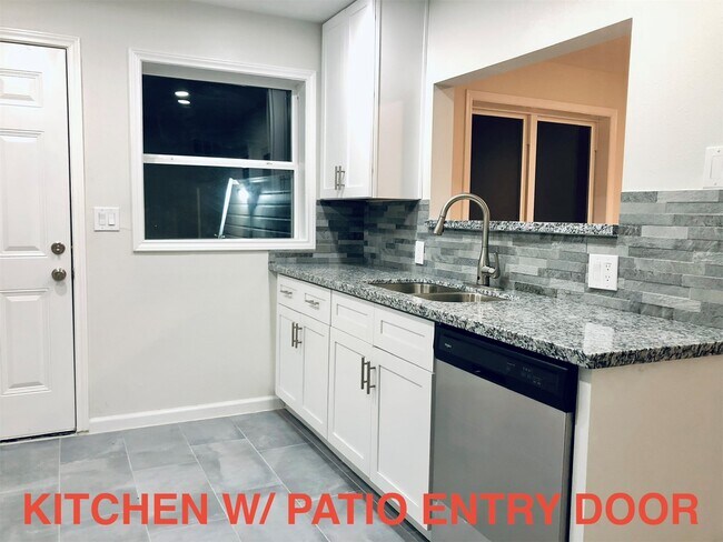 Photo - 2531 Watts St Unit 4