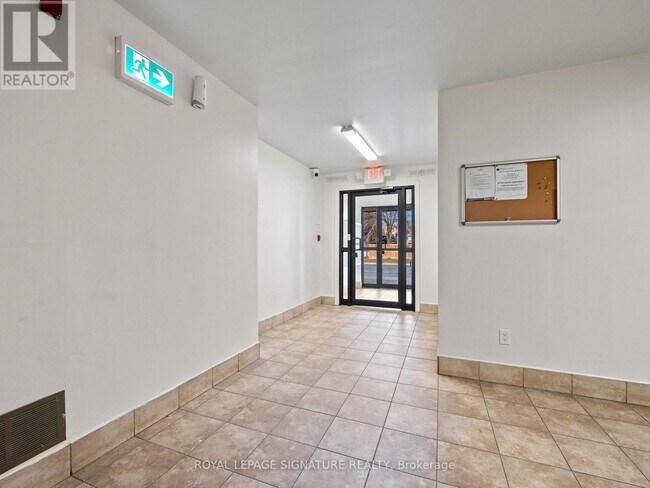 Photo - 28 Victoria Ave N Unit 312