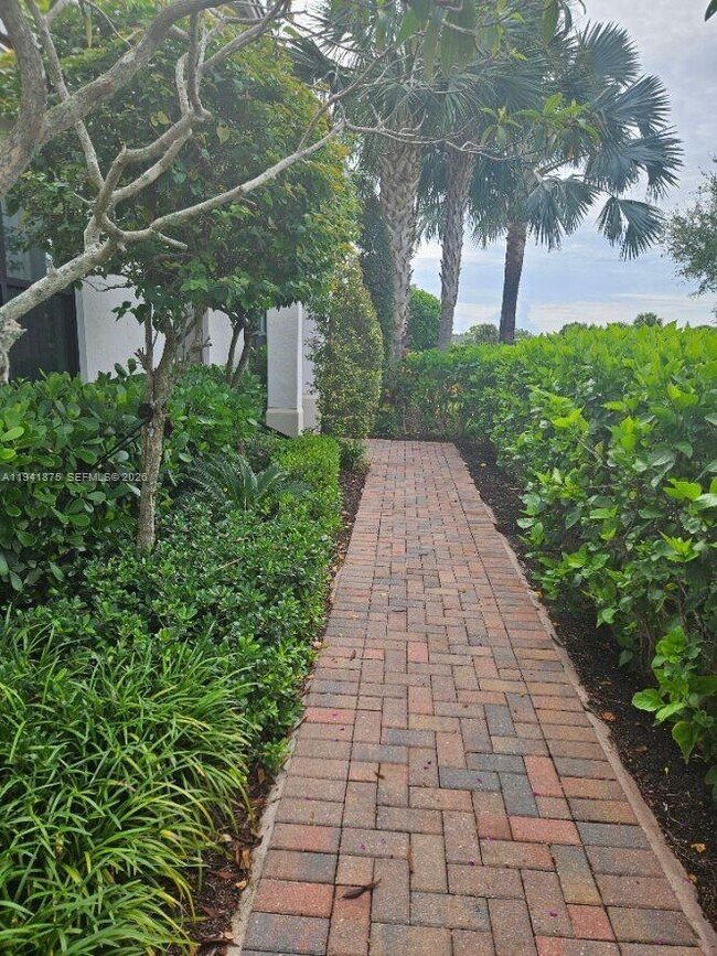 Photo - 10226 Akenside Dr