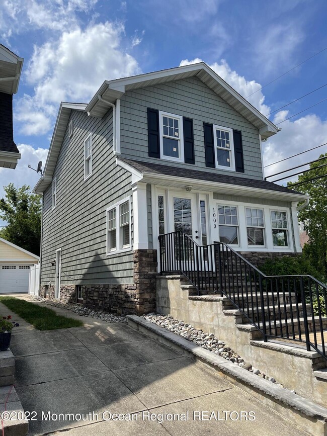 Photo - 1003 C St