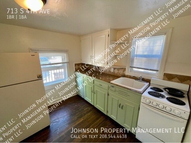 Photo - 713 S 4th Ave