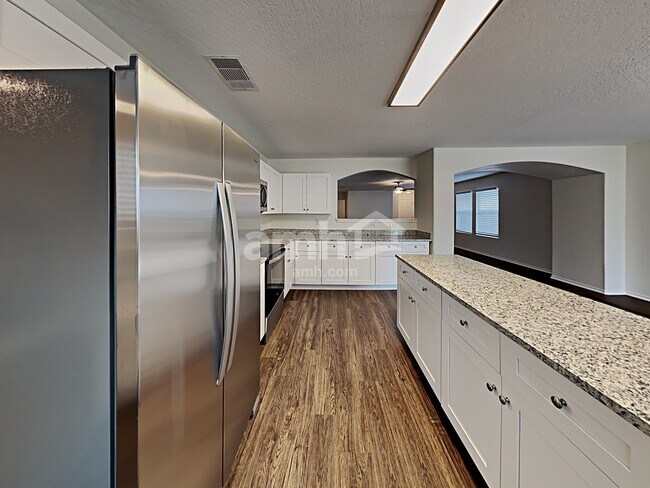 Photo - 9210 Laguna Falls