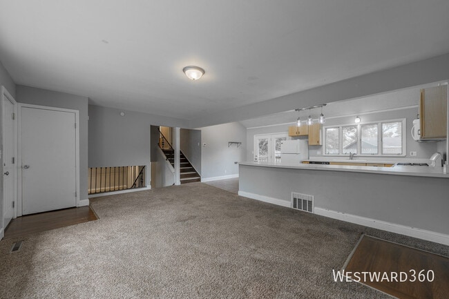 Photo - 2221 Belmont Ave